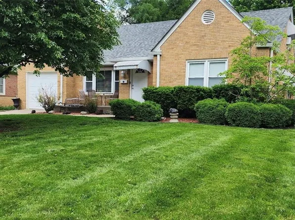 8221 Mercier St, Kansas City, MO 64114