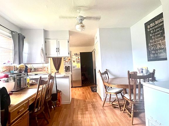 5th image of 2907 Homedale Rd