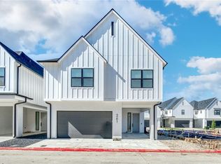 259 Estates Cir, College Station, TX 77840