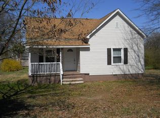 6 W 4th St, Williamston, SC 29697