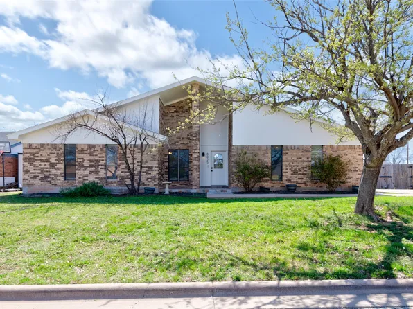 8025 Hearne Dr, Abilene, TX 79606