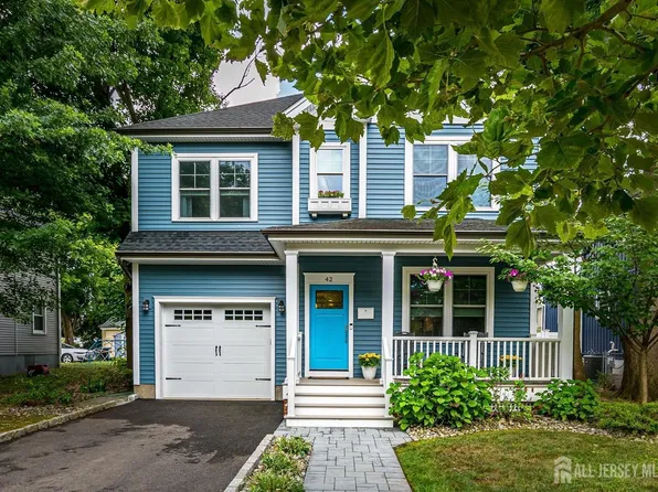 42 Lincoln Ave, Metuchen, NJ 08840