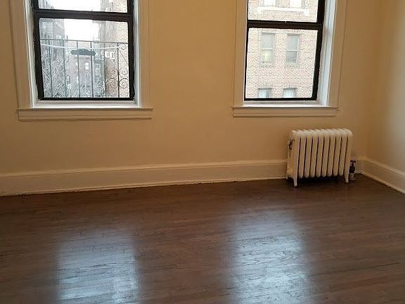5th image of 3538 94th St APT 4C