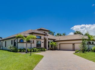 902 Casa Dolce Casa Cir, Rockledge, FL 32955