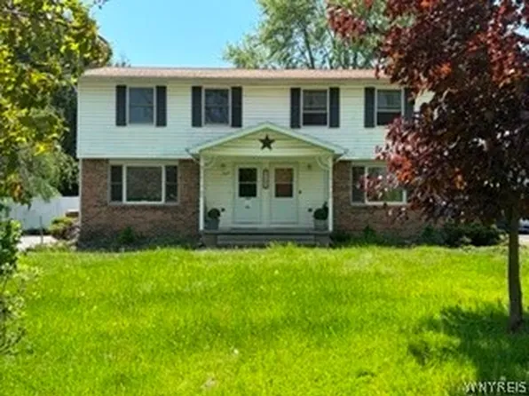 1425 Como Park Blvd, Depew, NY 14043
