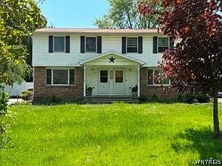 1425 Como Park Blvd Photo 1