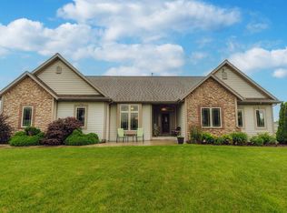 9021 Brandybrook Trl, Brown Deer, WI 53223