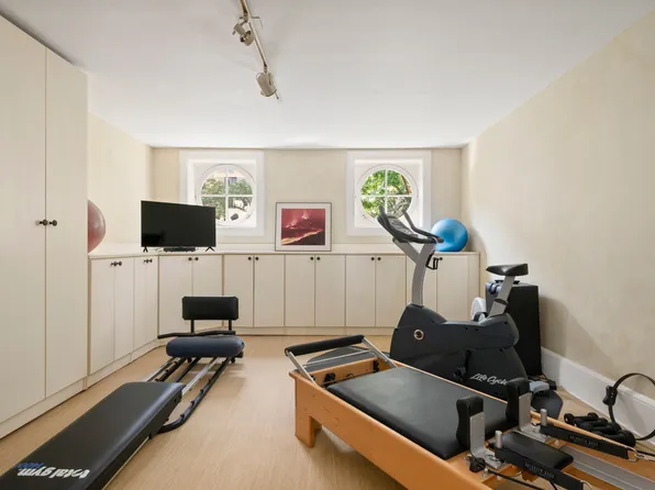 329 West 87th Street image 14 of 17