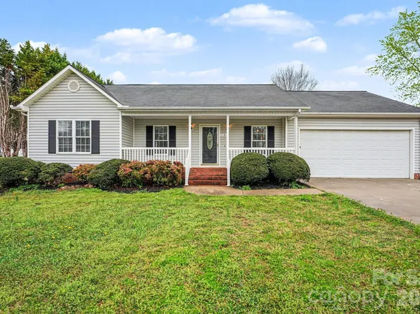 134 Clearview Rd, Statesville, NC 28625