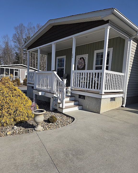 1st image of 26 Hannah Grace Way