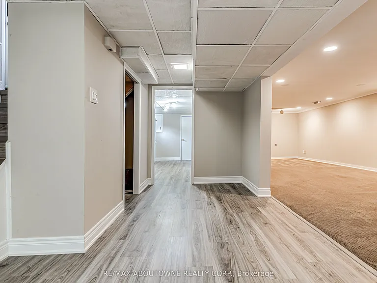 19 Friars Ct — Photo 25