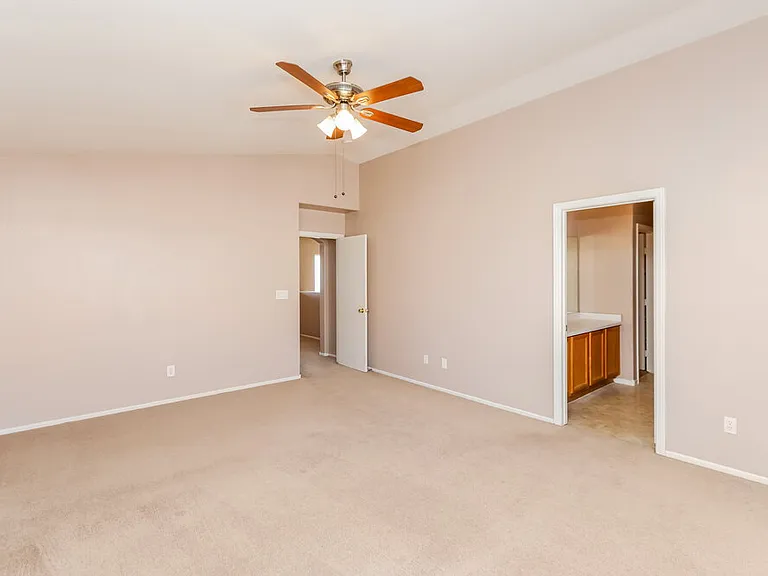 5891 Gentleslope St — Photo 10
