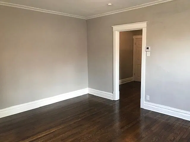 2 bed, 1000 sqft, $900 — Photo 2