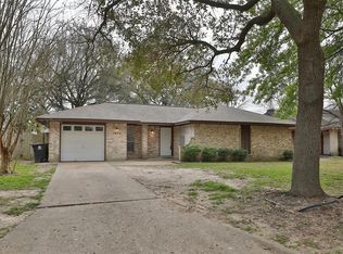 7403 Yellow Pine Dr, Houston, TX 77040