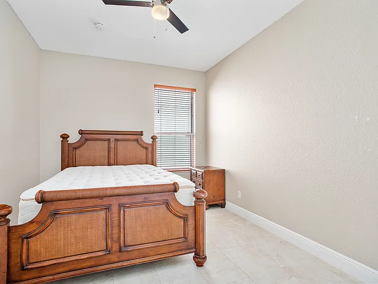 8838 Abbotsbury Dr — Photo 13