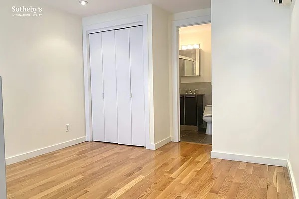 Rented by Sotheby's International Realty | media 18