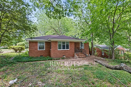 4051 Auburn Rd Photo 1