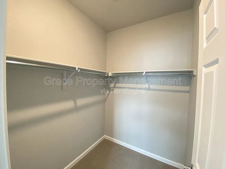 191 Ambrose St — Photo 21
