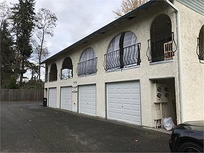 4th image of 6119 Glen Mary Ln SE APT C