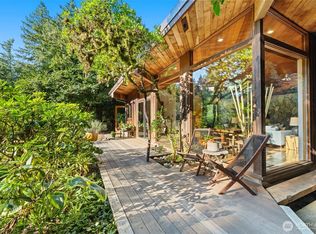 9506 240th Ave SE, Issaquah, WA