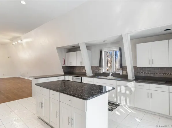 94 West Pond Road, North Branford, CT 06471