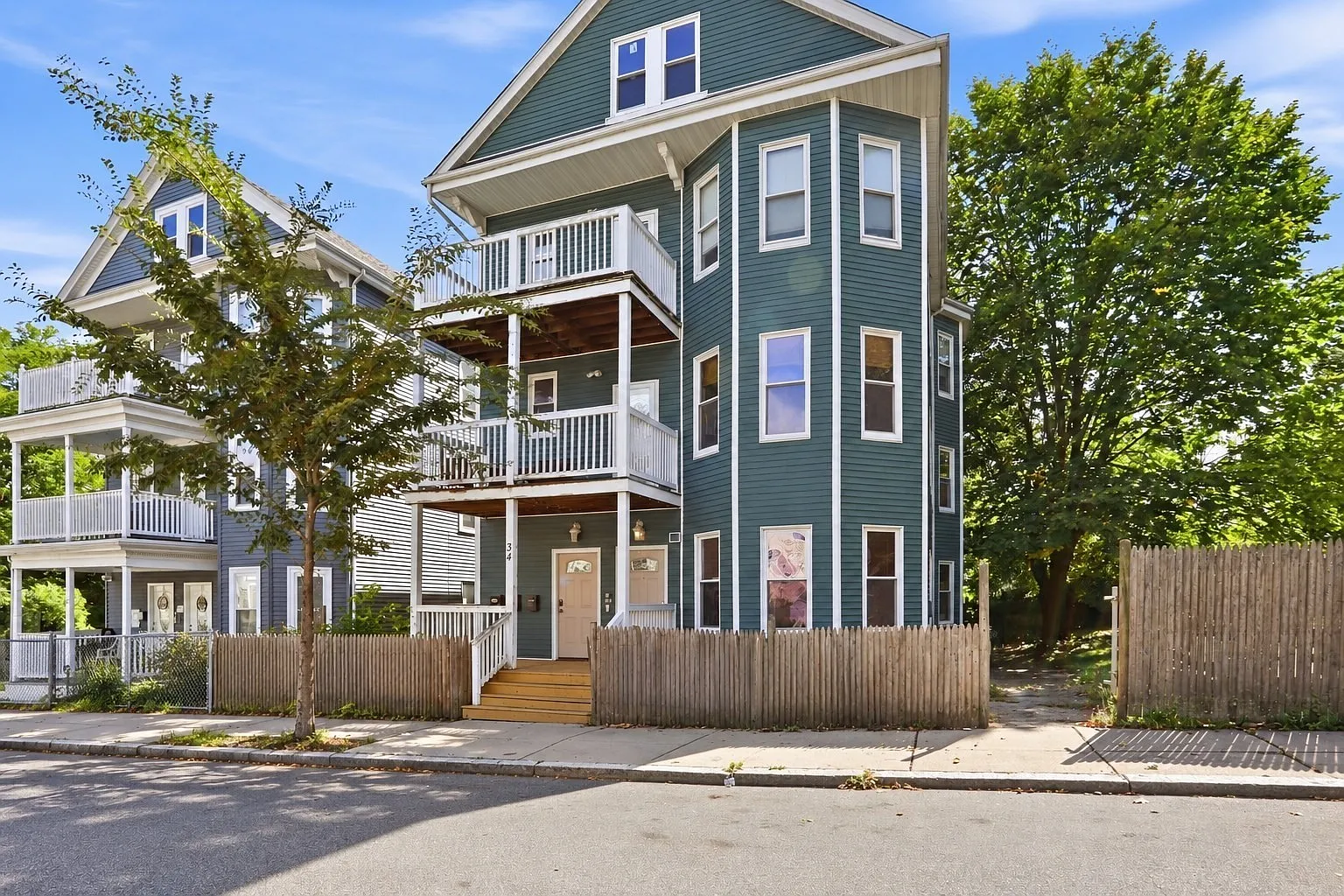 3 bed, 1.5 bath, 1254 sqft, $3,500 — Photo 1