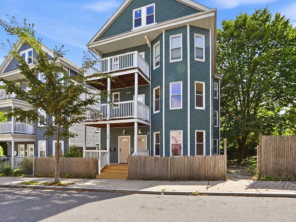 34-36 Howe St #3