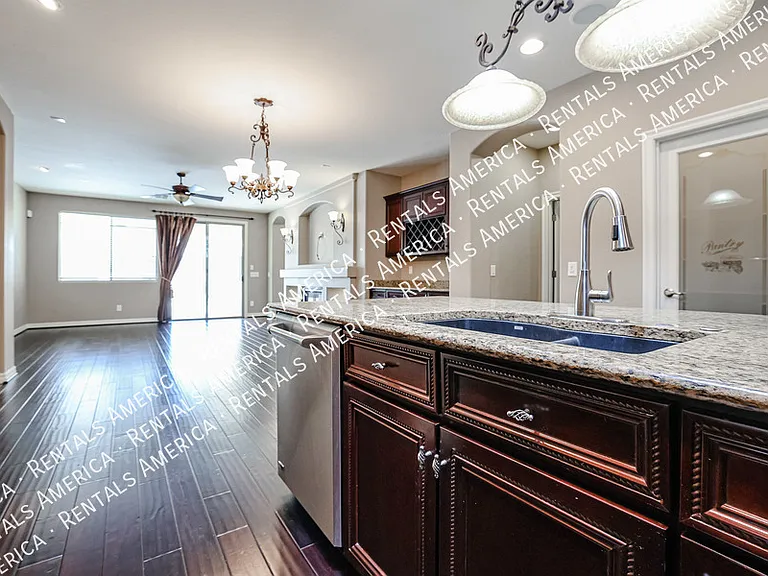 613 W San Carlos Way — Photo 6