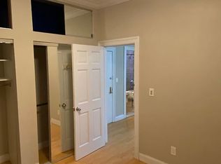 303 12th St APT 3R, Hoboken, NJ 07030