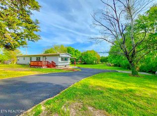 269 Summitt Rd, Madisonville, TN 37354