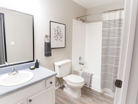 5th image of 8900 Randol Mill Rd #220