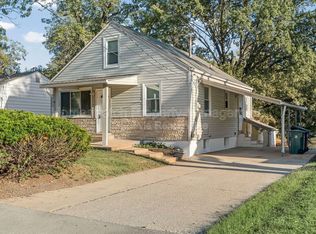 48 Young Dr, Saint Louis, MO 63135