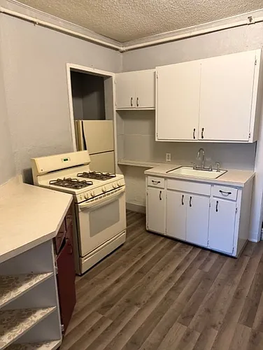 Floor plan 210
