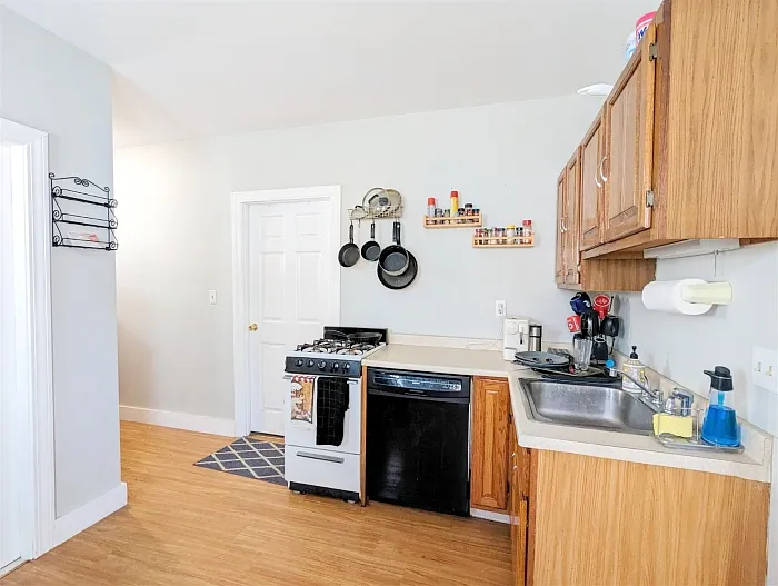 383 Highland Ave #3 — Photo 6