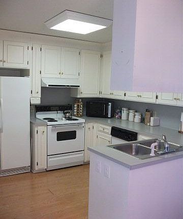 5th image of 110 Wedgewood Dr