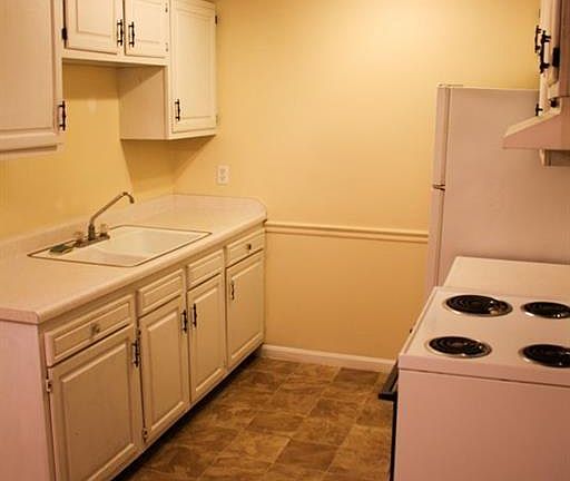 4th image of 1340 14th St NW APT 7