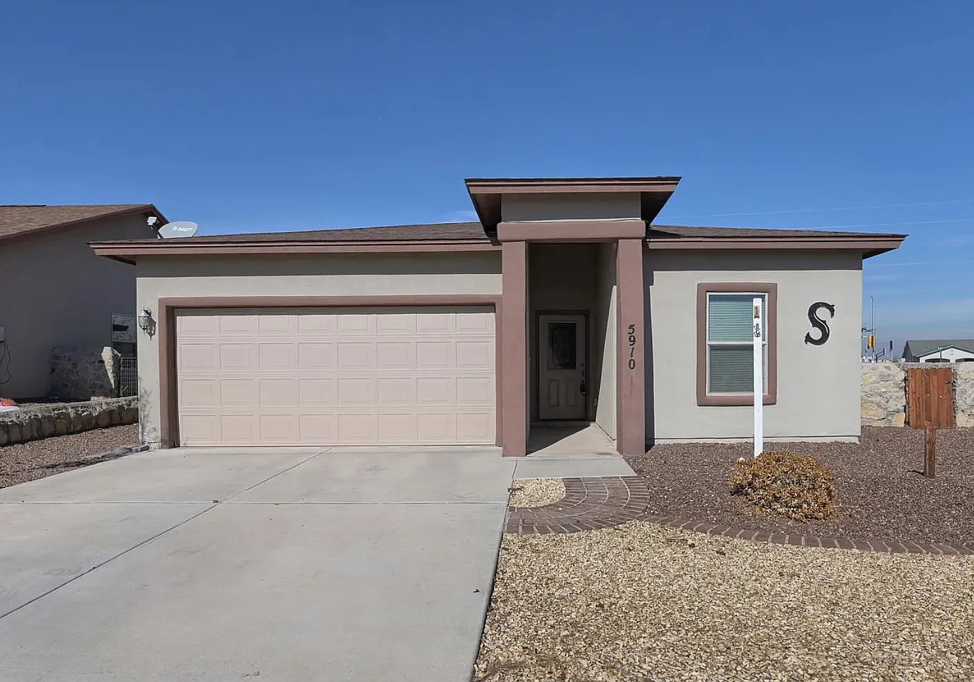 4 bed, 1569 sqft, $1,850 — Photo 1