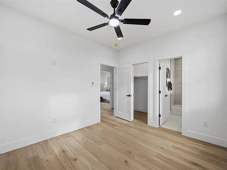 2014 Yates St — Photo 30