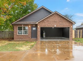 745 Pembroke Oak Grove Rd, Oak Grove, KY 42262