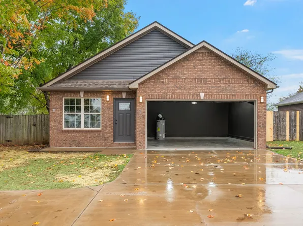 745 Pembroke Oak Grove Rd, Oak Grove, KY 42262