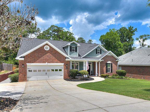 4th image of 171 Blair Dr