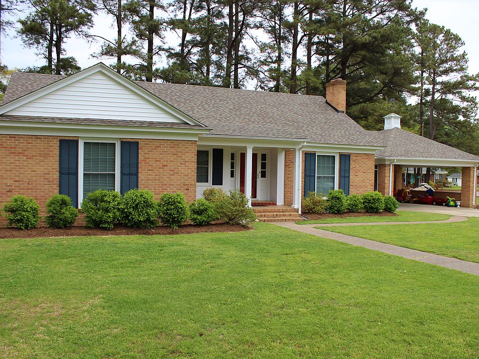 1st image of 340 Carolina Dr