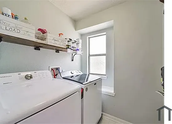 18311 Rexine Ln — Photo 35