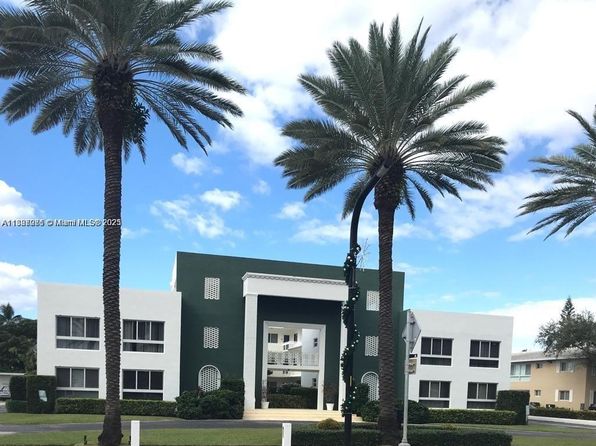 9920 Collins Ave APT 20