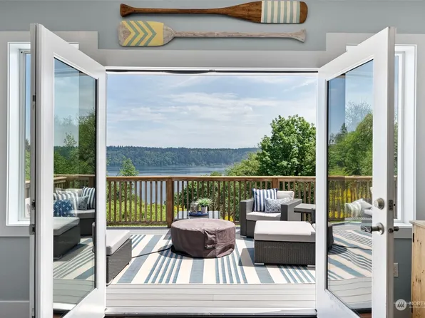 10717 View Drive NW, Gig Harbor, WA 98332