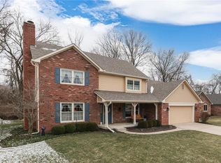678 N Scott Dr, Greenwood, IN