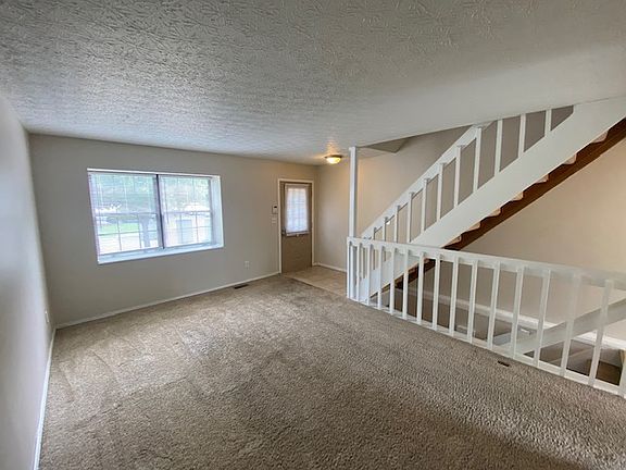 5th image of 832 Noddymill Ln W #1