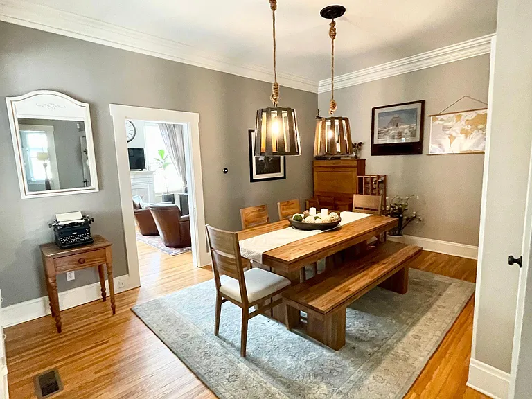 1070 City Park Ave — Photo 15