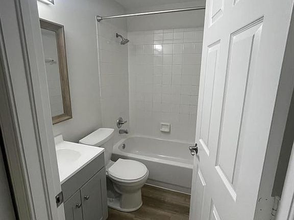 3rd image of 1713 Wilkins Ave