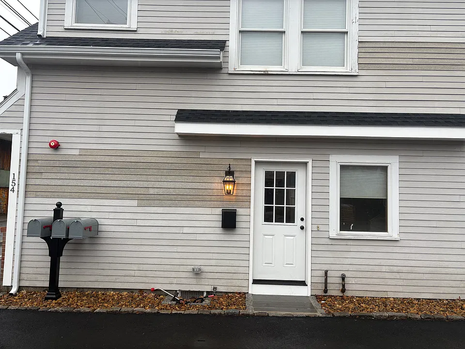 154 Granite St #3
